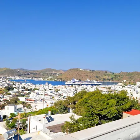 Sea View By Susi & Sofia