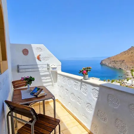 Sea View By Susi & Sofia *