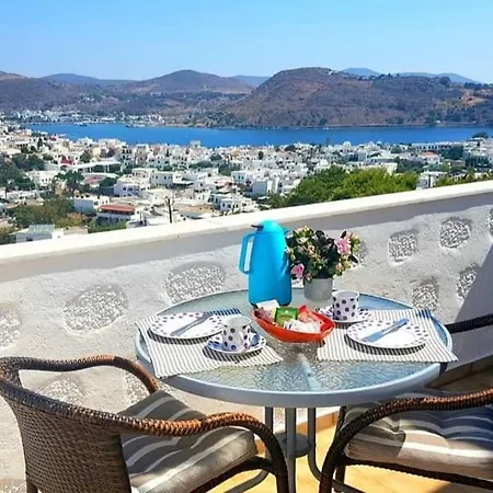 Apartment Sea View By Susi & Sofia Skala (Patmos)