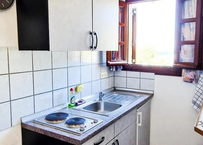 Sea View By Susi & Sofia