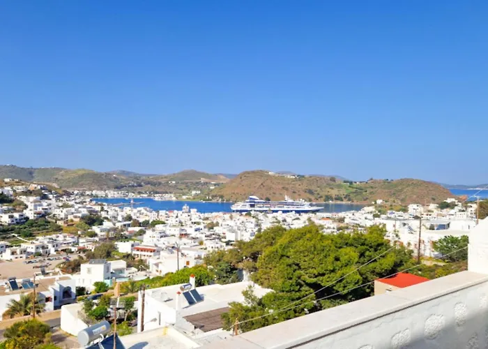 Sea View By Susi & Sofia